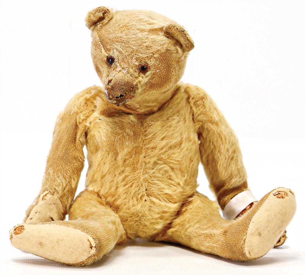 STEIFF Bär, 30er Jahre, 28 cm, abgeliebt, ohne Knopf,: STEIFF Bär, 30er Jahre, 28 cm, abgeliebt, ohne Knopf, Füllverlust, Stimme defekt, Fehler an den Filz-Tatzen German Description STEIFF Bär, 30er Jahre, 28 cm, abgeliebt, ohne Knopf, Füllverlust, St