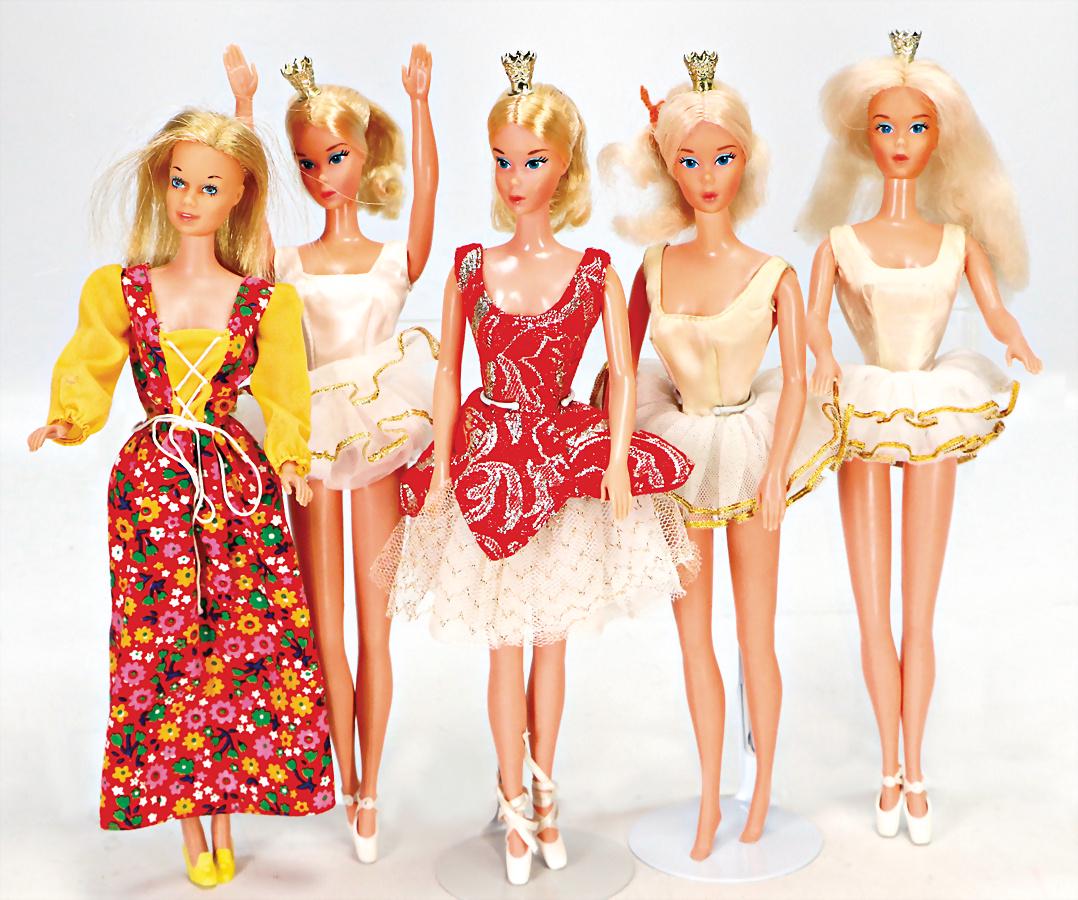 MATTEL 5x Barbie, 1x für den europäischen Markt, 4x (1 of 1)