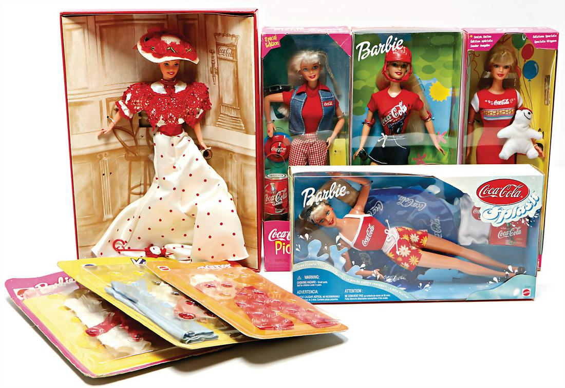 MATTEL 5x Coca Cola Barbie, alles unbespielt, im (1 of 1)