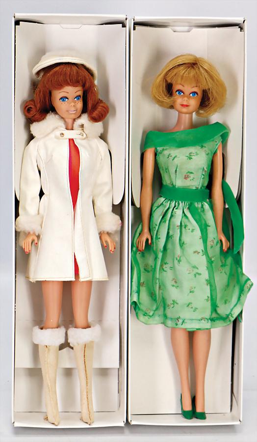 MATTEL 2x Midge, 1x blond, Bendable Leg, in Outfit #: MATTEL 2x Midge, 1x blond, Bendable Leg, in Outfit # 1625, Modern Art, Kleinteile fehlen, 1x Midge rothaarig, Straight Leg German Description MATTEL 2x Midge, 1x blond, Bendable Leg, in Outfit # 1625,