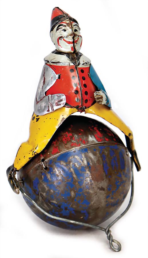 PROBABLY PLANK clown on a ball, sheet metal,: PROBABLY PLANK clown on a ball, sheet metal, handpainted, 1 arm was supplemented, the scratches on the paintwork are caused of old age , height: 20 cm German Description wohl PLANK Clown auf Kugel, Bl