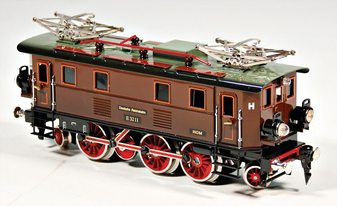 MUNDHENKE track 0, E32, electric locomotive, 1C1, heavy (1 of 1)