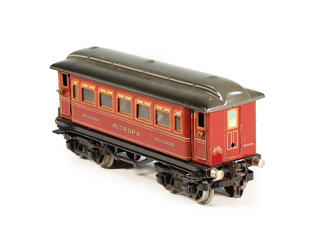 MäRKLIN track 0, 4-axled dining car, Mitropa, 21.5 cm, (1 of 2)