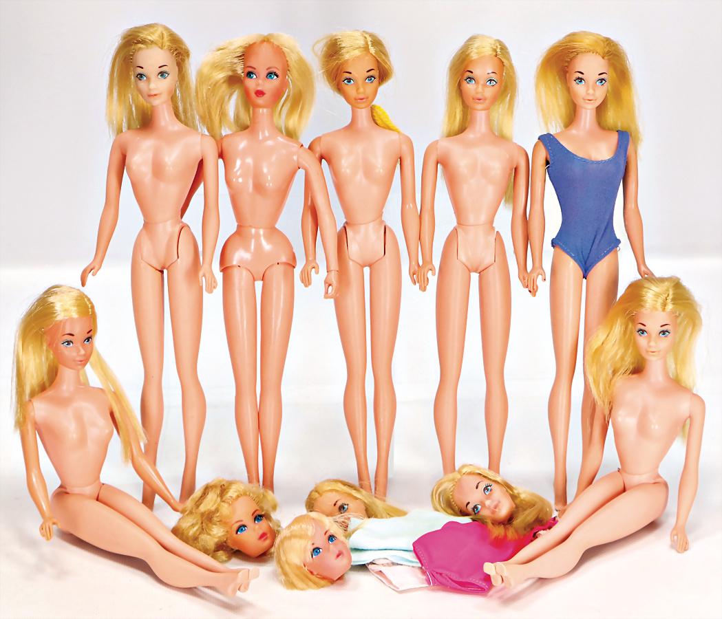 MATTEL Einige Barbies 70er Jahre, Twist & Turn,: MATTEL Einige Barbies 70er Jahre, Twist & Turn, bespielt - gut oder Ersatzteile