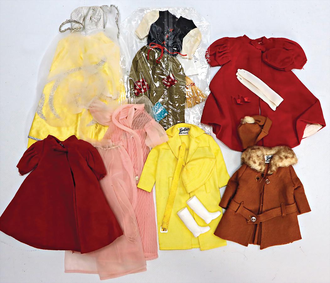 MATTEL Konv. Barbie Outfits, meist nicht kompl., oder (1 of 1)
