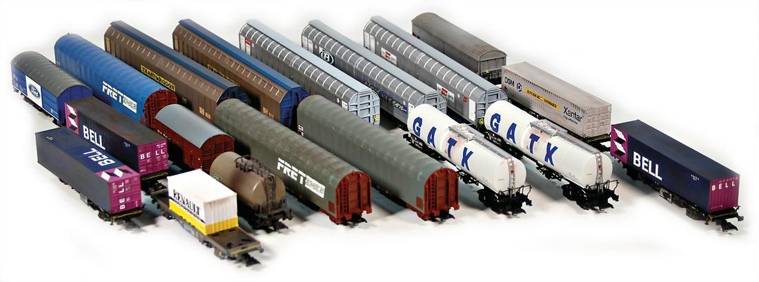 MÄRKLIN Konv. Güterwagen, 19 Teile, meist guter Zust.,: MÄRKLIN Konv. Güterwagen, 19 Teile, meist guter Zust., teils kl. Fehler, ohne Kart.