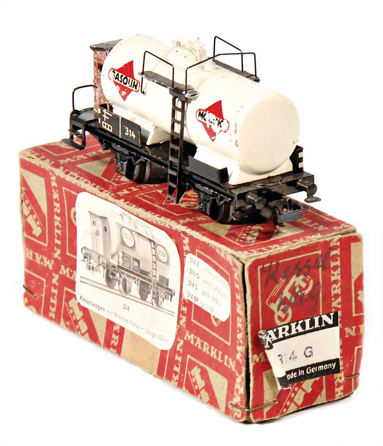 MÄRKLIN H0, 314G, Kesselwagen mit Bremserhaus, GASOLIN,: MÄRKLIN H0, 314G, Kesselwagen mit Bremserhaus, GASOLIN, einige Ausblühungen im Kart., selten