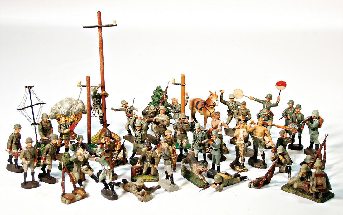 Gr. Konv. Masse-Figuren, ca. 40 Teile, meist Zust., (1 of 1)