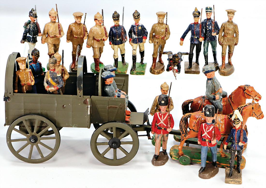 Planwagen, 1. Weltkrieg, Blech, 2 Zugpferde, einige: Planwagen, 1. Weltkrieg, Blech, 2 Zugpferde, einige Figuren, marschierend, Zust. 2-3, einige 3