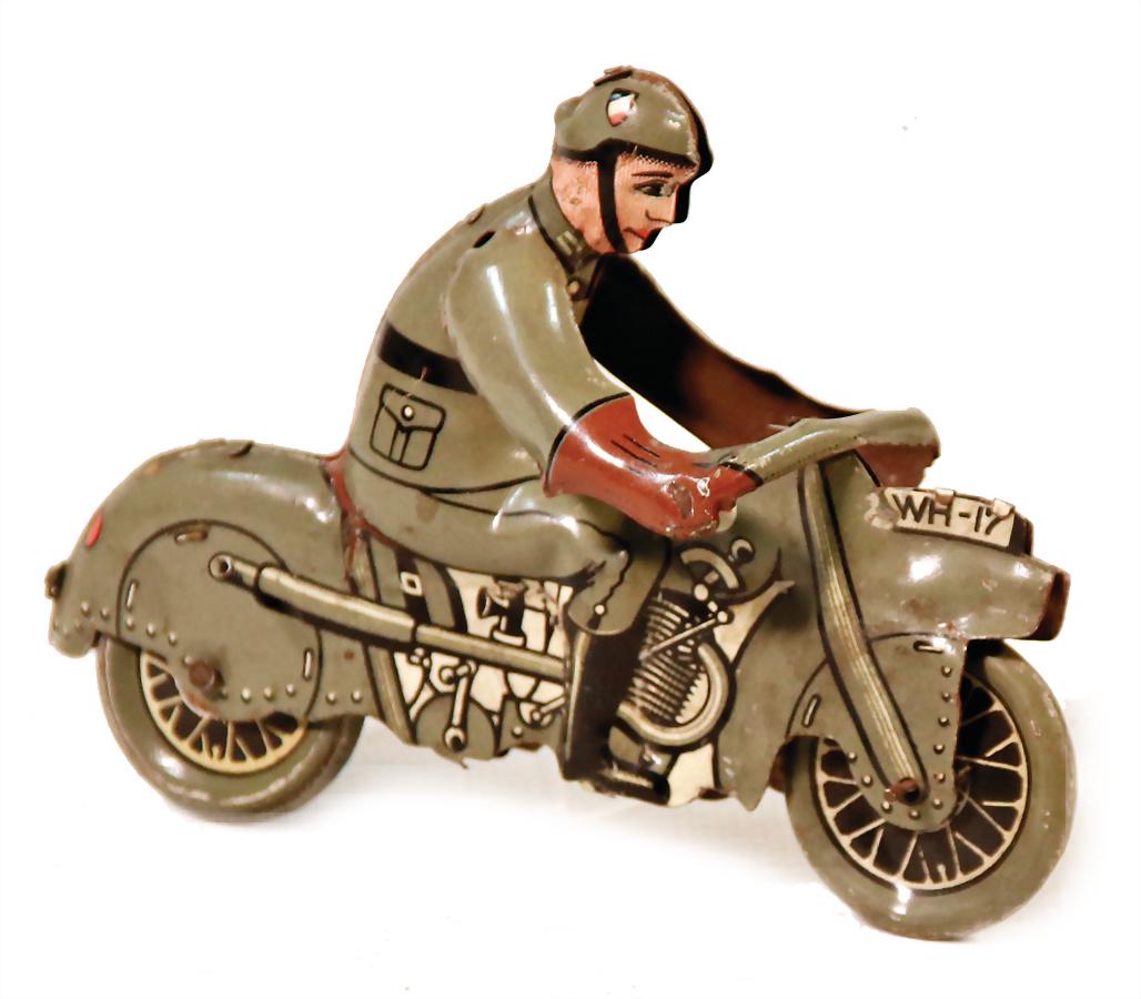 PENNY TOY motorcyclist, WH17, sheet metal,: PENNY TOY motorcyclist, WH17, sheet metal, lithographed, 10.5 cm, support plate is probably missing , otherwise good, collection Katz German Description PENNY TOY Motorradfahrer, WH17, Blech, lithogr.
