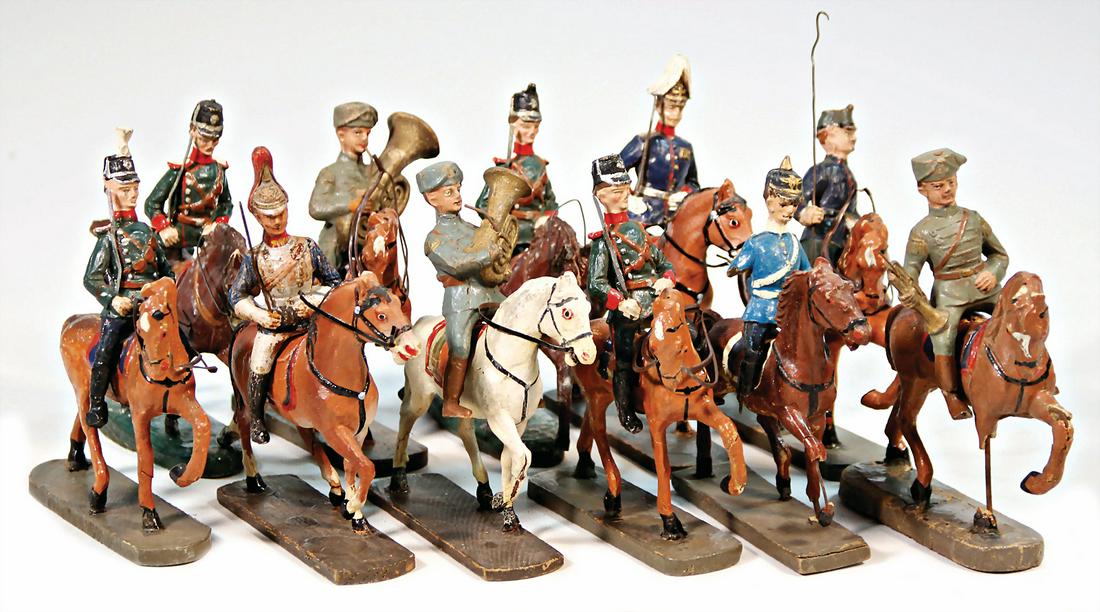 mixed lot with 11 pieces, mass, suitable for 10 cm, (1 of 1)