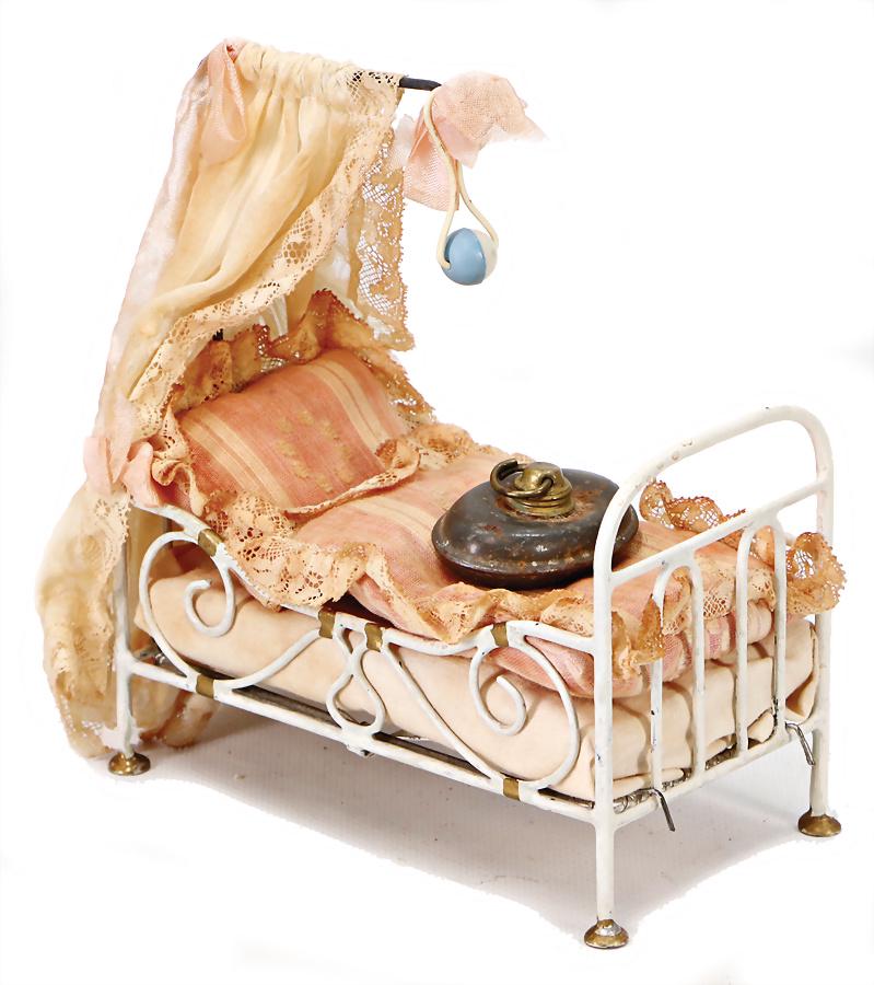 dollhouse doll bed, probably MÄRKLIN, width, 15 cm, (1 of 1)