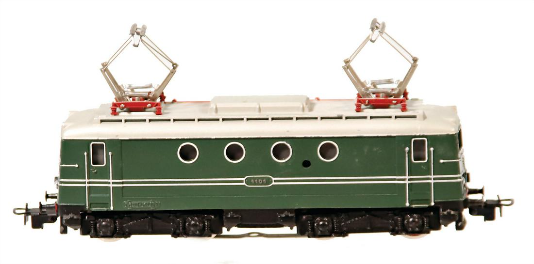 MÄRKLIN H0, SEH 800, Bullaugen-Lok, grün, Guss, guter (1 of 1)