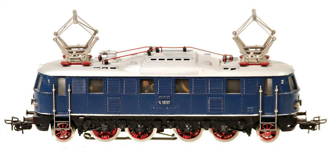 MÄRKLIN H0, E18, Guss, guter Zust., Sammlung Katz (1 of 1)