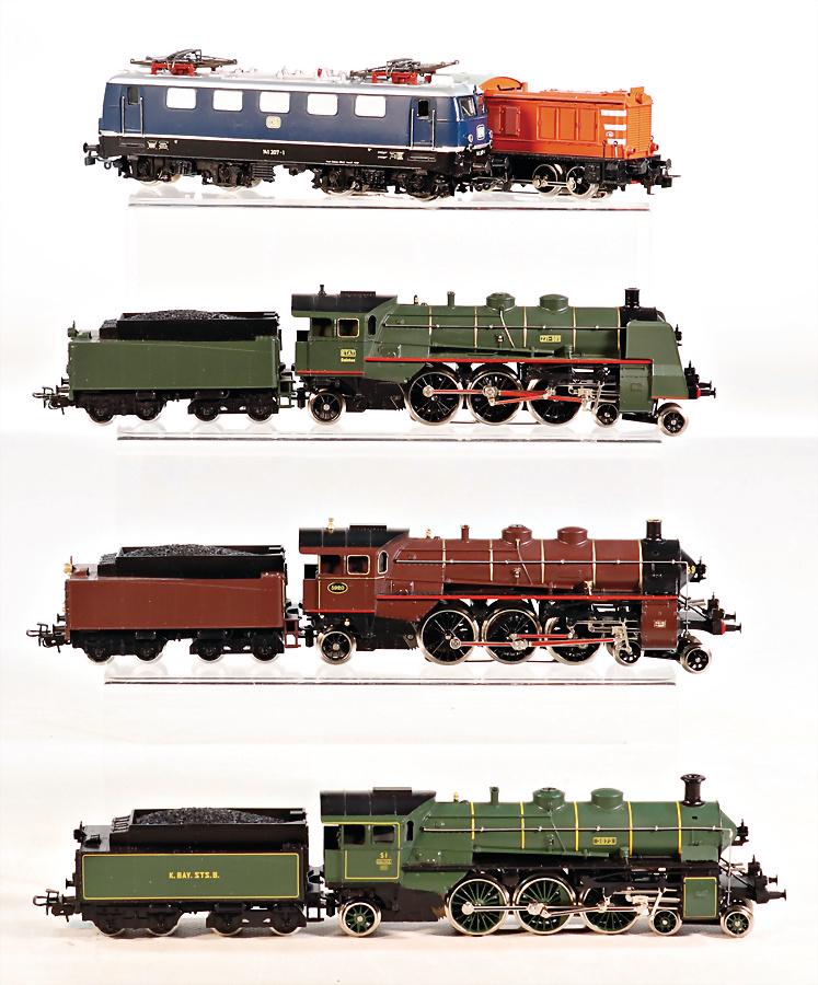 MÄRKLIN H0, 5 Teile, 3 Schlepptender-Loks, ETAT, (1 of 1)