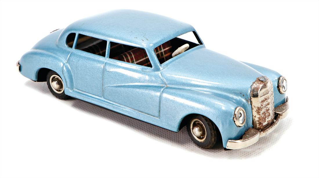 JNF Mercedes 300, Adenauer, 24 cm, ohne Stern,: JNF Mercedes 300, Adenauer, 24 cm, ohne Stern, Friktionsantrieb, leicht bespielt, gut, 2 Teile angelaufen
