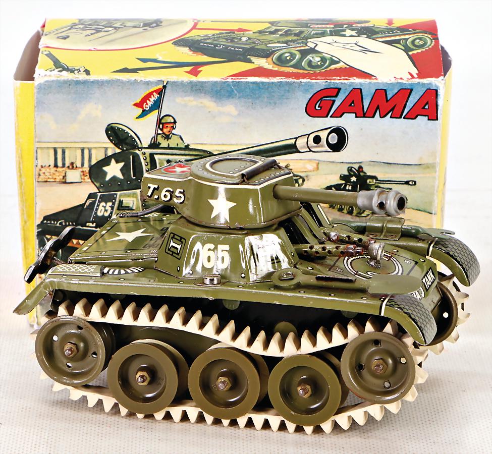 GAMA Tank, 654, Uhrwerk intakt, sehr guter Zust., Kart. (1 of 1)