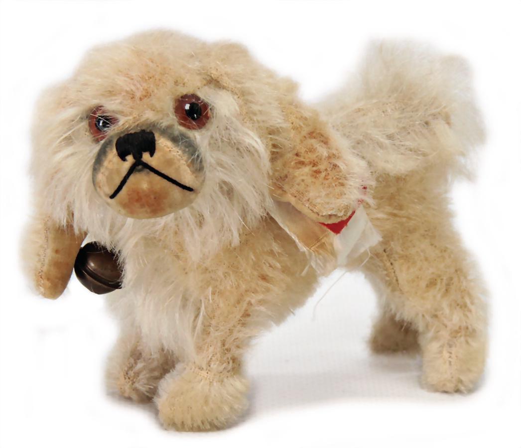 STEIFF Pekinese, ChinChin, pre-war era, with button, (1 of 2)