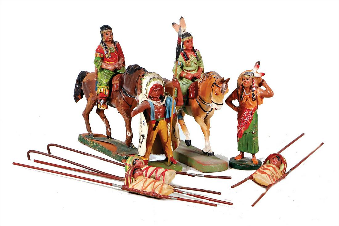 ELASTOLIN 4 items, Amerindian, SQUAW, with child,: ELASTOLIN 4 items, Amerindian, SQUAW, with child, riding, standing, 7, cm, mass, good - used condition, formation of cracks, color is partially wear down German Description ELASTOLIN 4 Artikel, 
