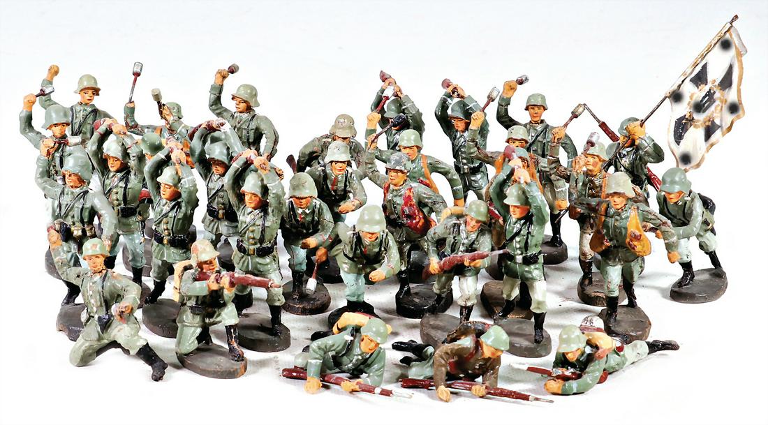 ELASTOLIN Wehrmacht mixed lot , World War II, 7.5 cm, (1 of 1)