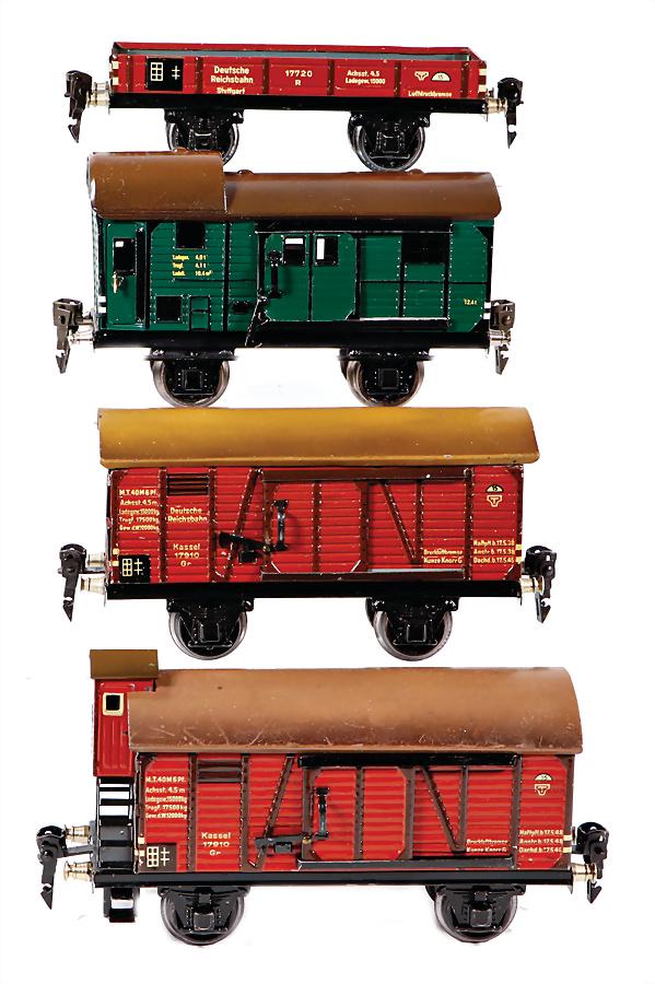 MäRKLIN 3 pieces, track 0, 1 covered freight waggon (1 of 1)