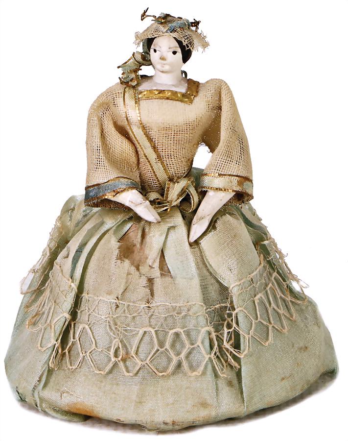 GRöDNERTAL running doll made of wood, 7 cm, bride, (1 of 1)