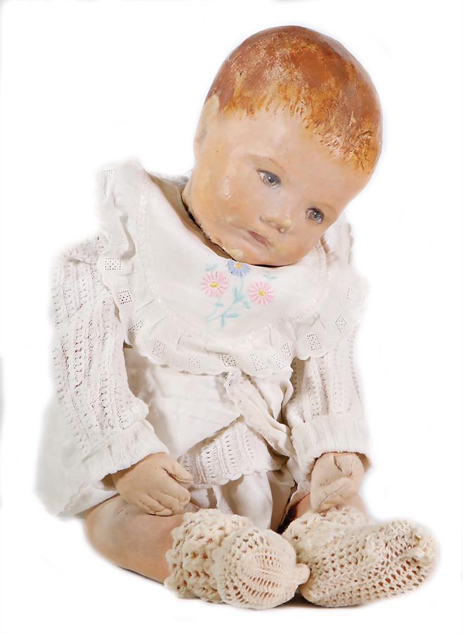 KÄTHE KRUSE Du Mein, 5 cm, fabric head, clearly visible: KÄTHE KRUSE Du Mein, 5 cm, fabric head, clearly visible seam at the back of the head, weighted, strongly worn, hands were over sewed, some opened places, face is partially colorwise bleached out Germ