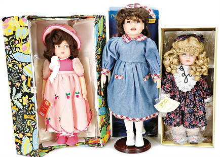 mixed lot of 3 dolls, VICTORIA ASHLEA ORIGINALS, porcelain doll, Frederieke, Lenci, more recent: mixed lot of 3 dolls, VICTORIA ASHLEA ORIGINALS, porcelain doll, Frederieke, Lenci, more recent production, in original box, with certificate, dirty German Description Konv. 3 Puppen, VICTORIA ASHLEA