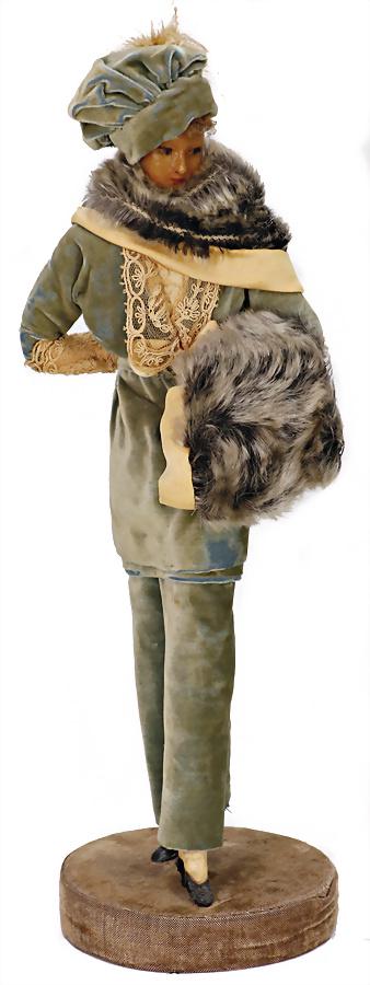 LAFITTE-DESIRAT wax shoulder headed fashion doll, France, 36 cm, '20s, painted eyes, fabric body,: LAFITTE-DESIRAT wax shoulder headed fashion doll, France, 36 cm, '20s, painted eyes, fabric body, leather arms and -legs, velvet dress German Description LAFITTE-DESIRAT Wachs-Brustblattkopf-Modepuppe