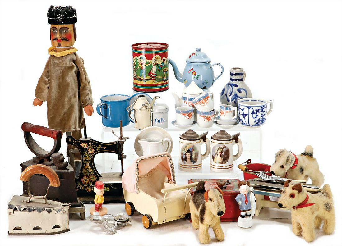 mixed lot of decoration pieces for doll kitchen, richly, furnishings, and 2x STEIFF dogs, (1 of 1)