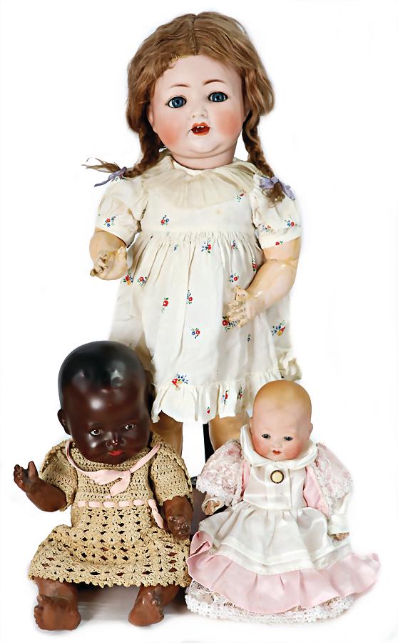 mixed lot of dolls, ARMAND MARSEILLE, Dream-baby, 26 cm, full head, blue sleepy eyes, opened mouth,: mixed lot of dolls, ARMAND MARSEILLE, Dream-baby, 26 cm, full head, blue sleepy eyes, opened mouth, upper teeth, 1x squirted porcelain, colored ARMAND MARSEILLE, 351-3½, brown sleepy eyes, opened