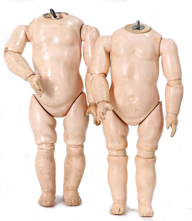2 small Toddler-body, c. 1910, 19 and 20 cm, good condition, nice size, without heads German: 2 small Toddler-body, c. 1910, 19 and 20 cm, good condition, nice size, without heads German Description 2 kl. Toddler-Körper, ca. 1910, 19 u. 20 cm, guter Zust., schöne Gr., ohne Köpfe