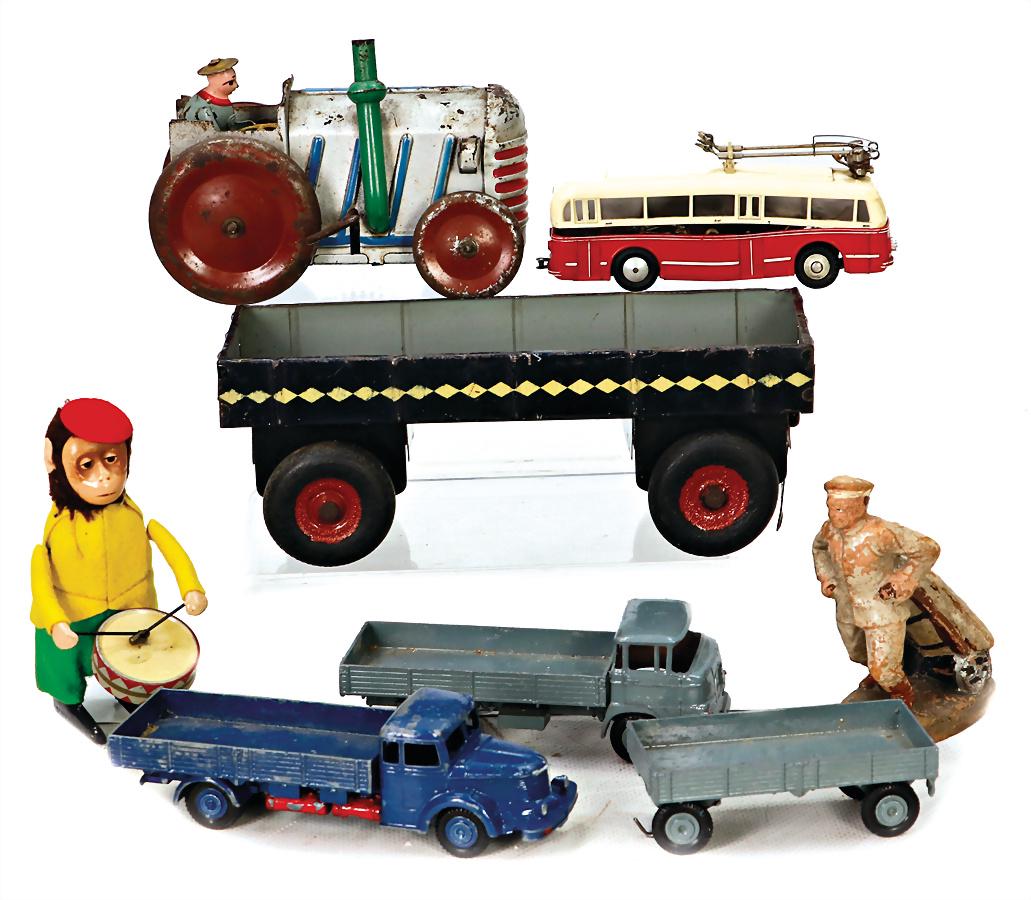 mixed lot treasure chest, tin toy, 2x MÄRKLIN truck, used, scratches on the paintwork, 1 EHEIM, (1 of 1)