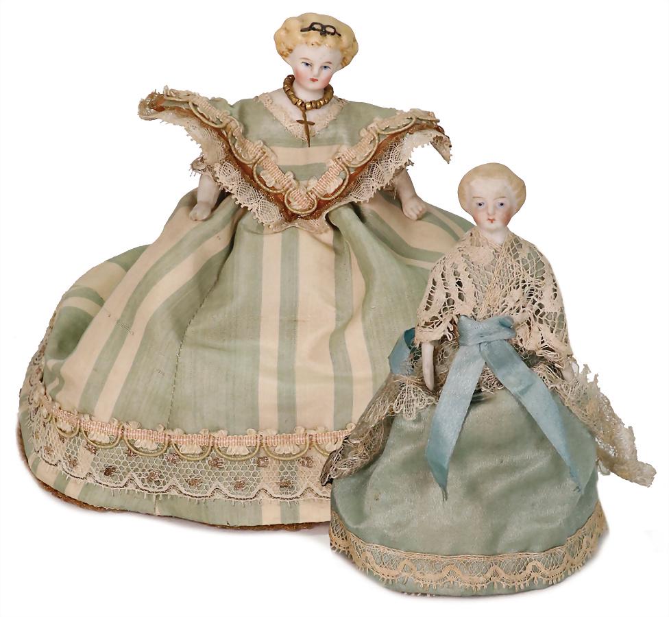 2 pieces, dollhouse dolls, 10.5 and  12 cm, bisque shoulder headed dolls,  arms and  legs, fabric (1 of 1)