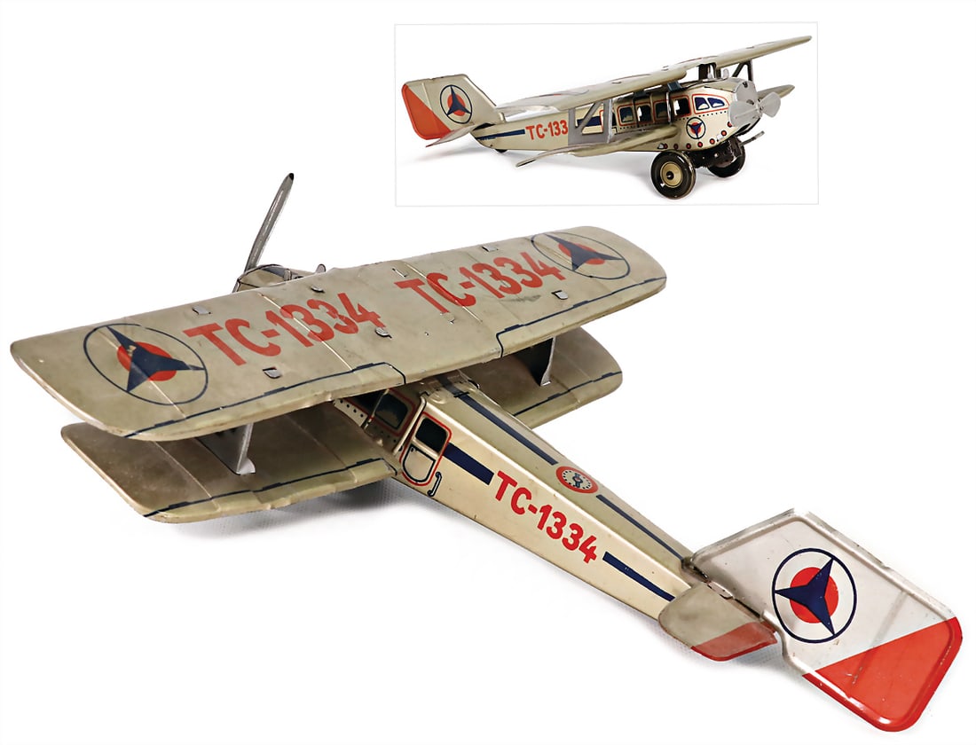 TIPP&CO 1334, plane, sheet metal, lithographed, clock mechanism drive, is intact, 33 cm, (1 of 1)