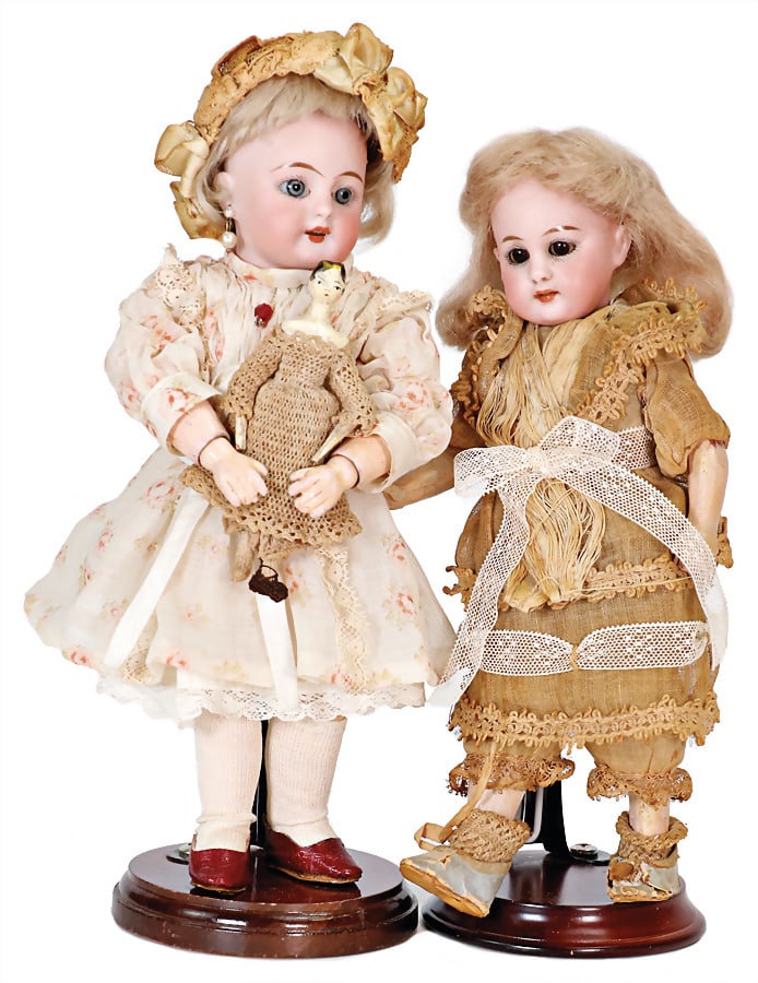 2 pieces, dolls, bisque porcelain socket heads, 1x 1079 DEP, SIMON & HALBIG, bisque porcelain: 2 pieces, dolls, bisque porcelain socket heads, 1x 1079 DEP, SIMON & HALBIG, bisque porcelain socket head, the glass eyes were afterwards fix inset, opened mouth, line of upper teeth, pierce