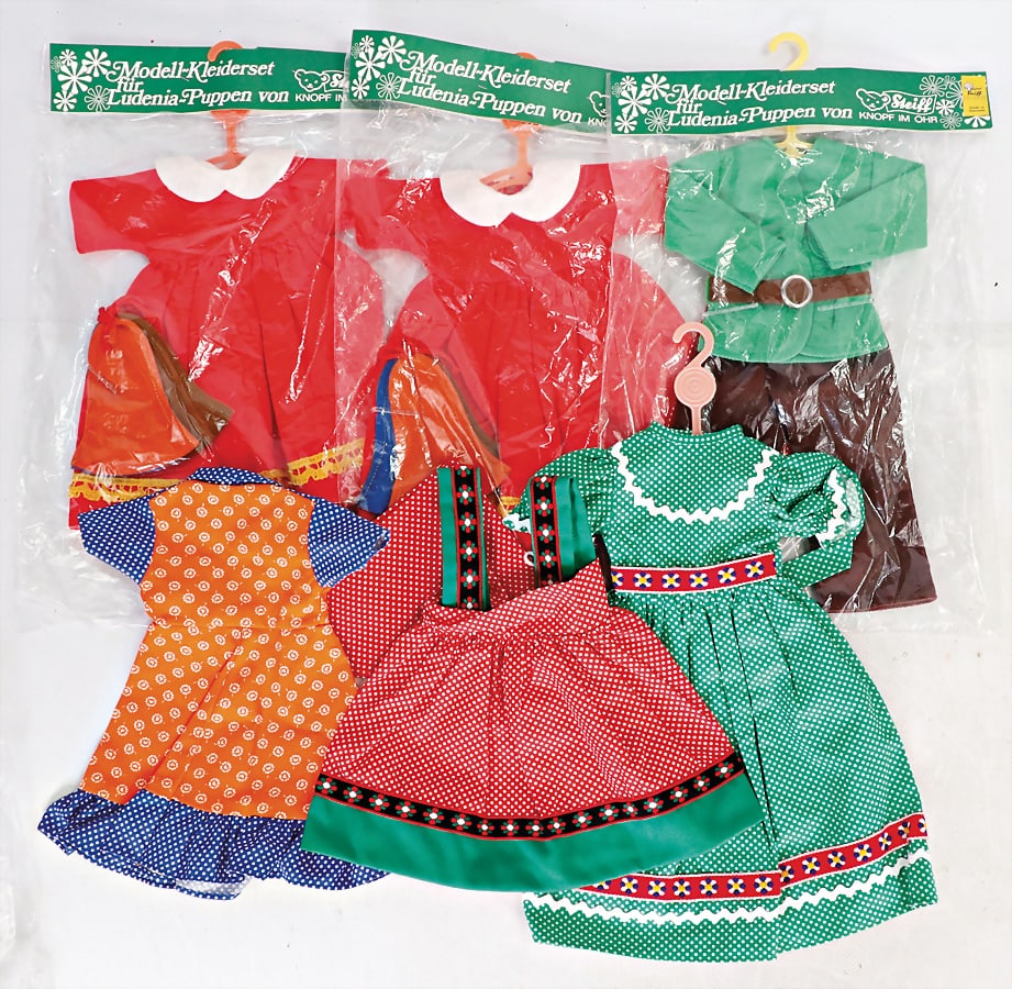 STEIFF model dresses for STEIFF-Ludenia dolls, with button, chest label and  cloth tag label, in (1 of 1)