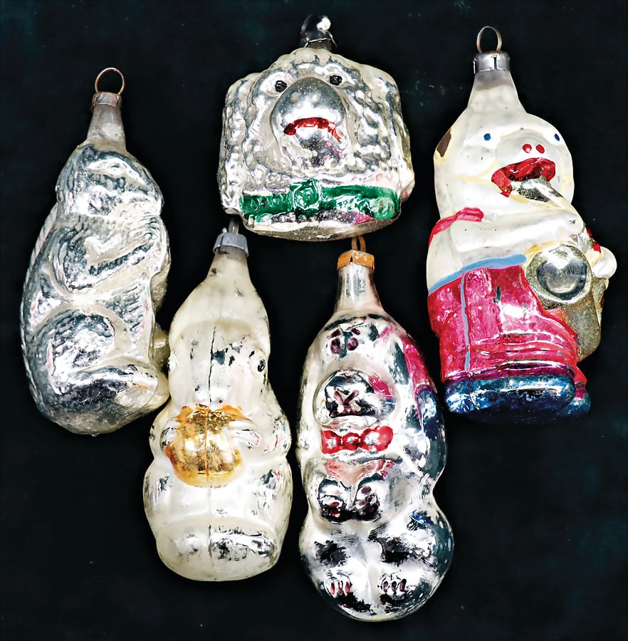 Christmas tree decoration, glass, 5 pieces, dog, squirrel, pig with trumpet, dog head   German (1 of 1)