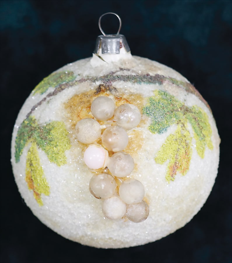 Christmas tree decoration, ball, glimmer, put on grapes, small faults at the hook   German (1 of 1)