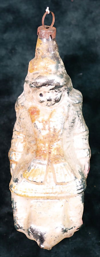 Christmas tree decoration, glass, child on sledge, length: 9.5 cm, color is wear down   German (1 of 1)