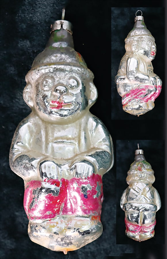 Christmas tree decoration, "Geldscheißer", glass, boy on a pot (money)   German Description (1 of 1)