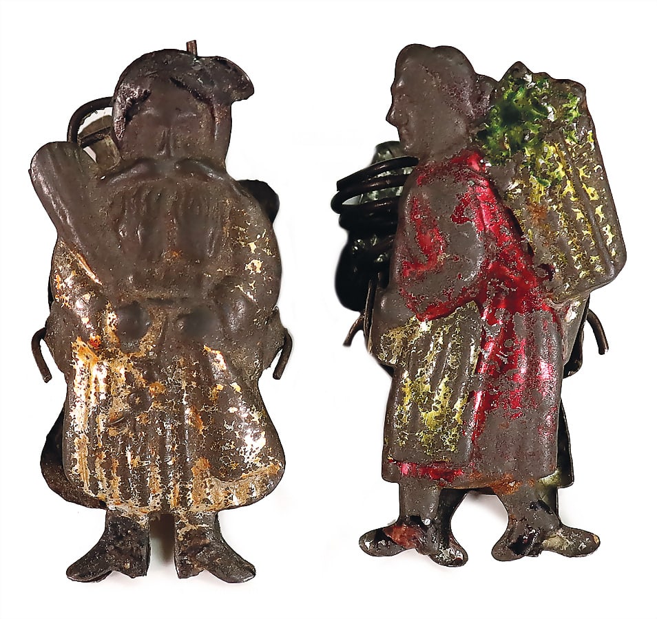 Christmas tree decoration, candle holder clamps, sheet metal, man with club, woman with pannier,: Christmas tree decoration, candle holder clamps, sheet metal, man with club, woman with pannier, color is wear down German Description Christbaumschmuck, Kerzenhalterklammern, Blech, Mann mit Keule, F