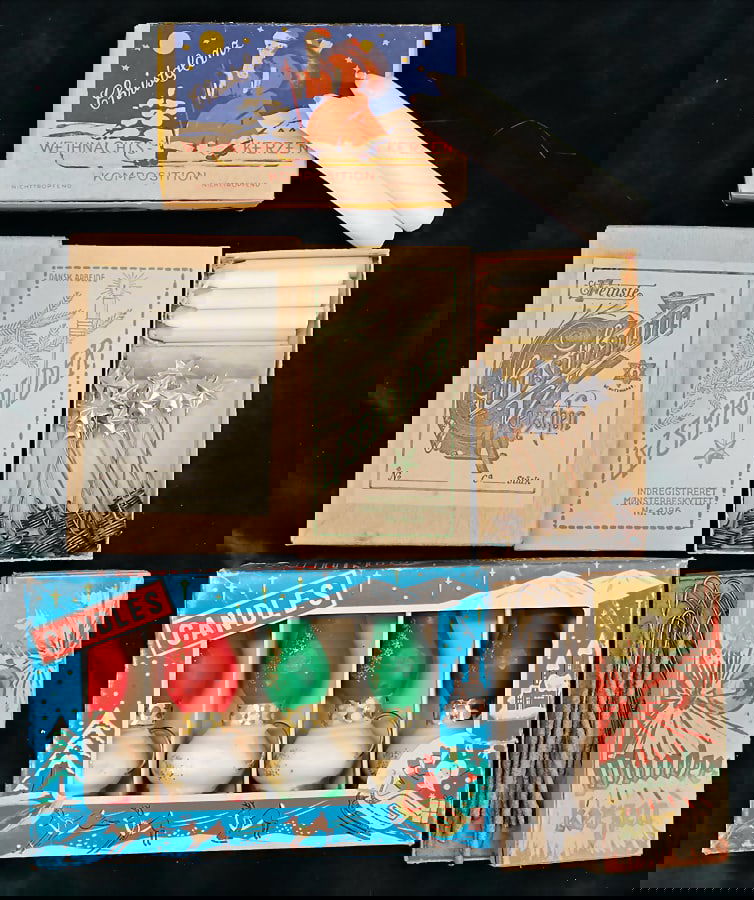 Christmas tree decoration, 4 candles, wax candlestick, 10.5 cm, in original box, 1x broken,: Christmas tree decoration, 4 candles, wax candlestick, 10.5 cm, in original box, 1x broken, sparklers, Christmas candles, candle holder with star and candle, all in the originalbox, 1 empty box,