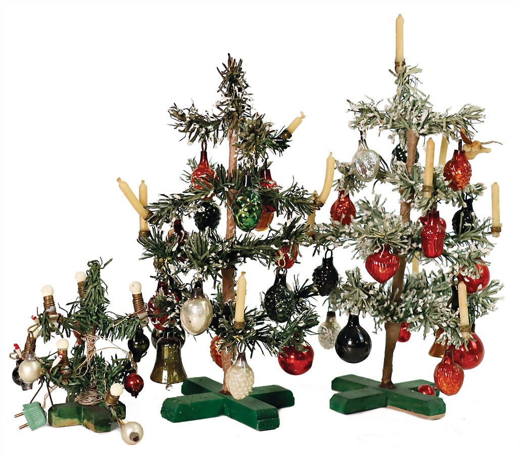 3 pieces, Christmas trees, dollhouse size, 10 - 22 cm   German Description  3 Teile, (1 of 1)