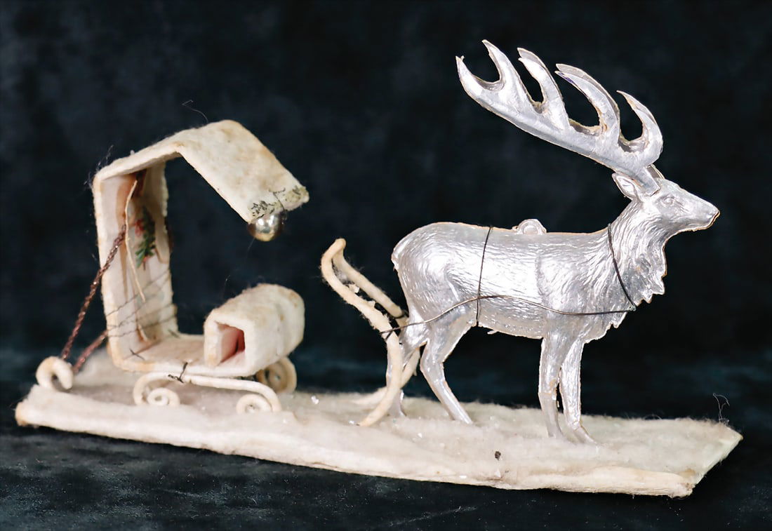 DRESDEN Christmas tree decoration, stag, with carriage, cotton wool, 15 cm   German Description (1 of 1)