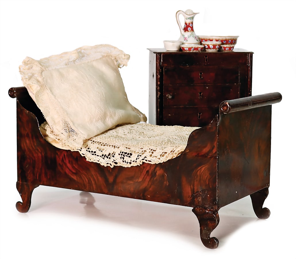 ROCK & GRANER Biberacher sheet metal, dollhouse-bed, 2 feet were glued, canopy is missing, (1 of 1)