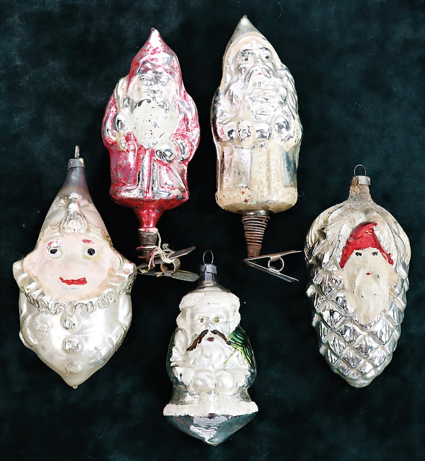 Christmas tree decoration, mixed lot with 5 pieces, 2 Santa Clauses with clamp, cone with Santa (1 of 1)
