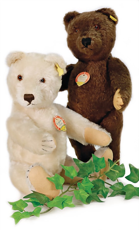 STEIFF 2 pieces, original bears, dark-brown and  white, with button, chest label and  cloth tag (1 of 2)