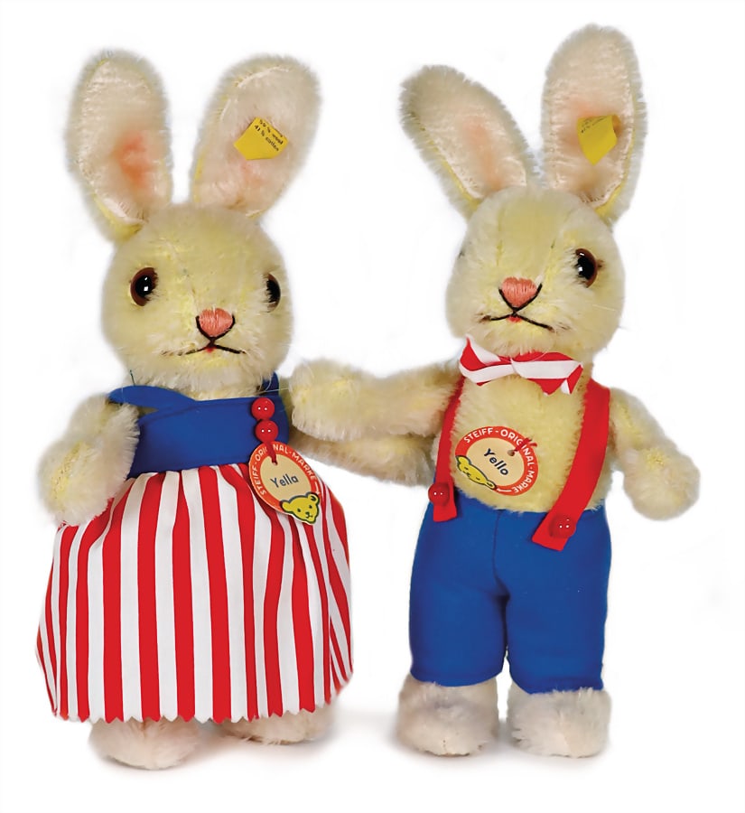 STEIFF 2 pieces, Yello and  Yella, pair of hares with button, chest label and  cloth tag label, (1 of 2)