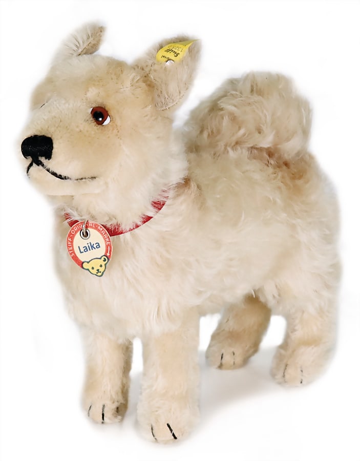 STEIFF Laika, dog, with button, chest label and  cloth tag label, No. 1325,0, very nice, unused (1 of 5)